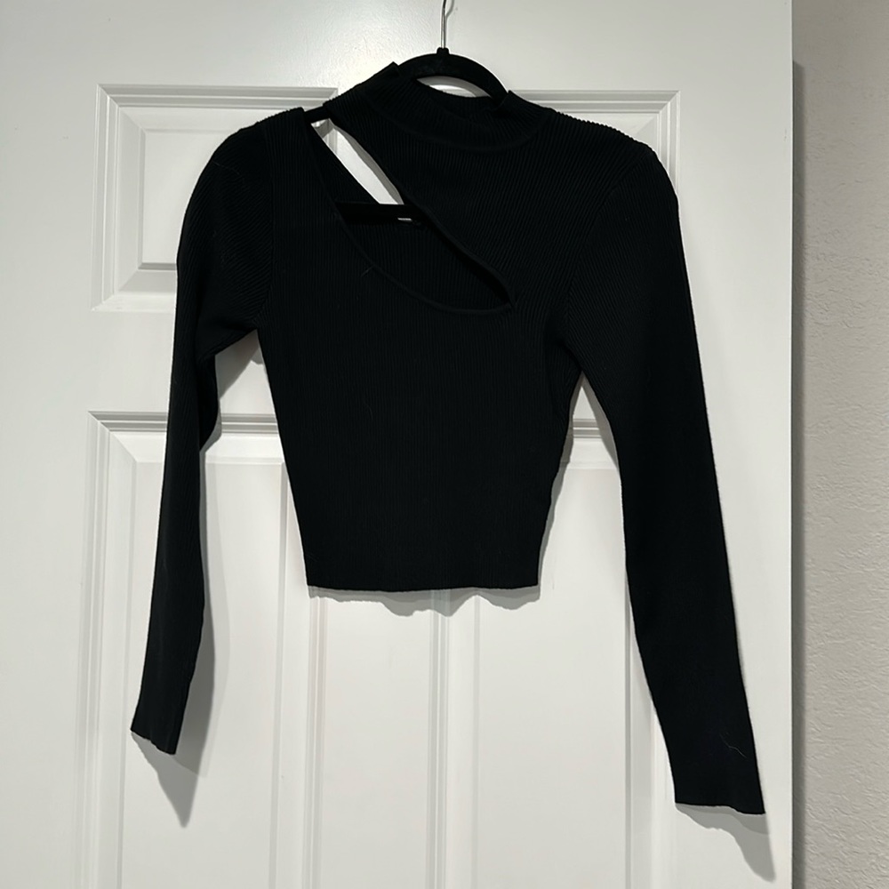 Black stretch cropped sweater with cut outs